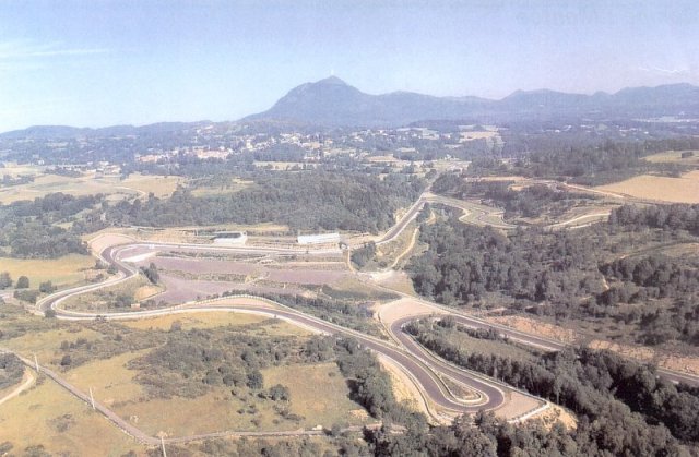 circuit_charade