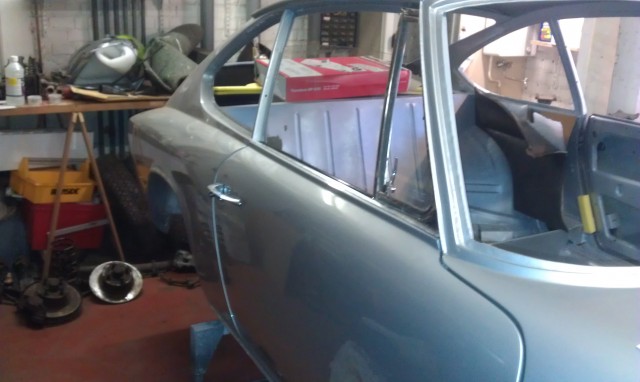 bmw,1600gt,mécanisme,porte,peinture,entirouille