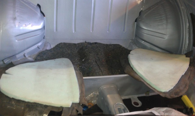 bmw,1600gt,mouse,mousse,bosse,arrière