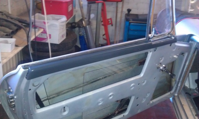 porte,peinture,ponçage,remontage,bmw