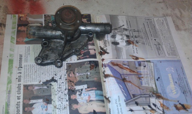 polissage,eau,pompe,grattage,mécanique,m10,bmw