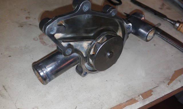 polissage,eau,pompe,grattage,mécanique,m10,bmw