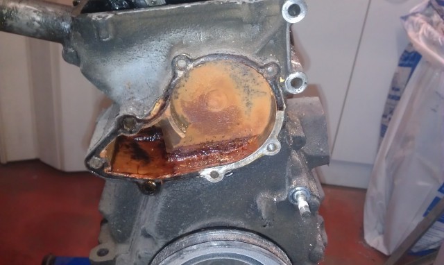 polissage,eau,pompe,grattage,mécanique,m10,bmw