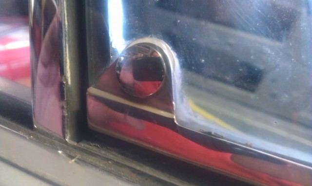ecrou,fenetre,bmw,1600,gt,fixation