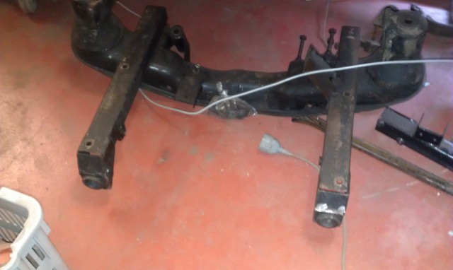 bmw,1600,gt,avant,train,coupe,soude