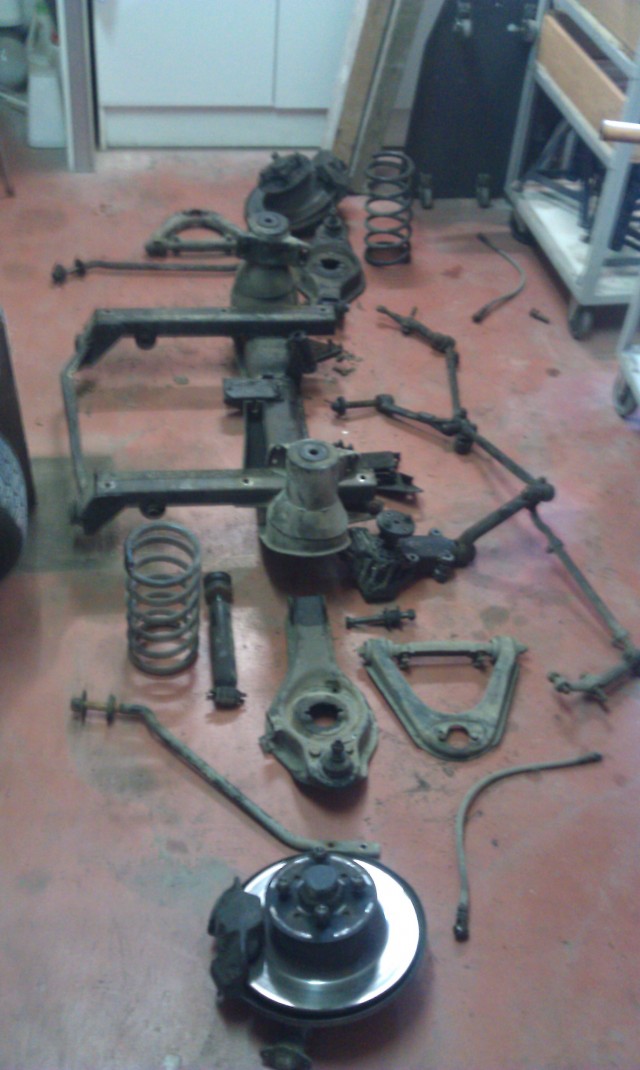 bmw,1600,gt,train,avant